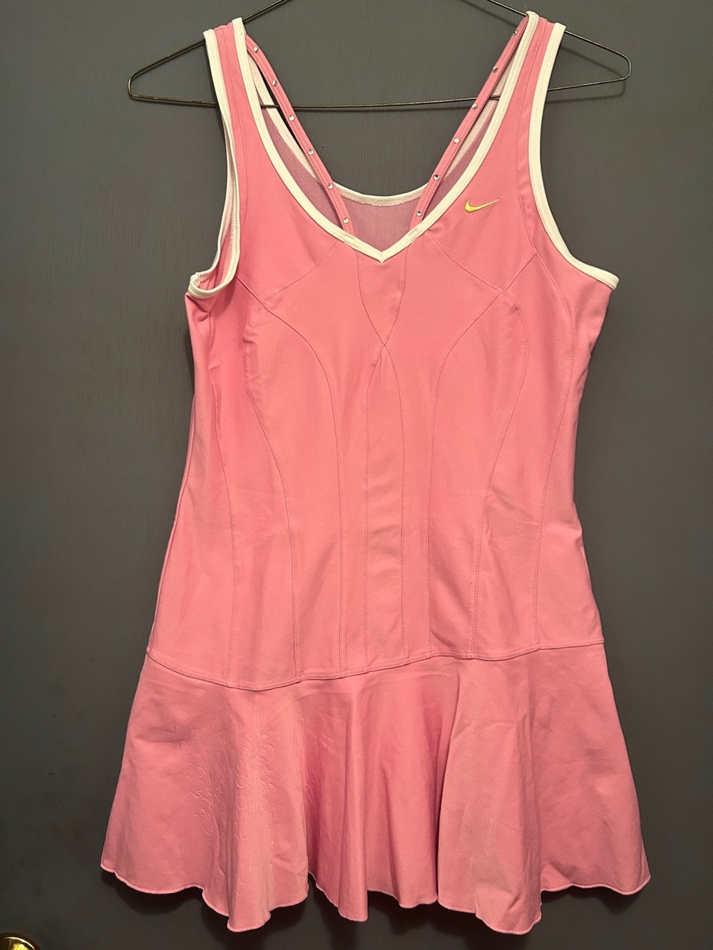 Nike SERENA WILLIAMS RHINESTONE Pink Tennis Dress w/ White Trim RARE Size MEDIUM